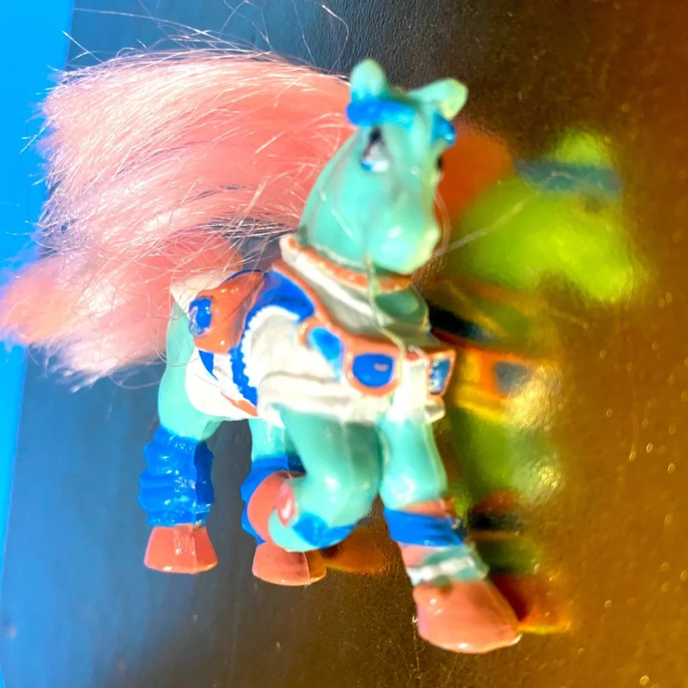 LITTLE BEAUTIES VTG 1991 WORKOUT GIRL MINIATURE PONY PARTY FAVOR TOYS R US 2”